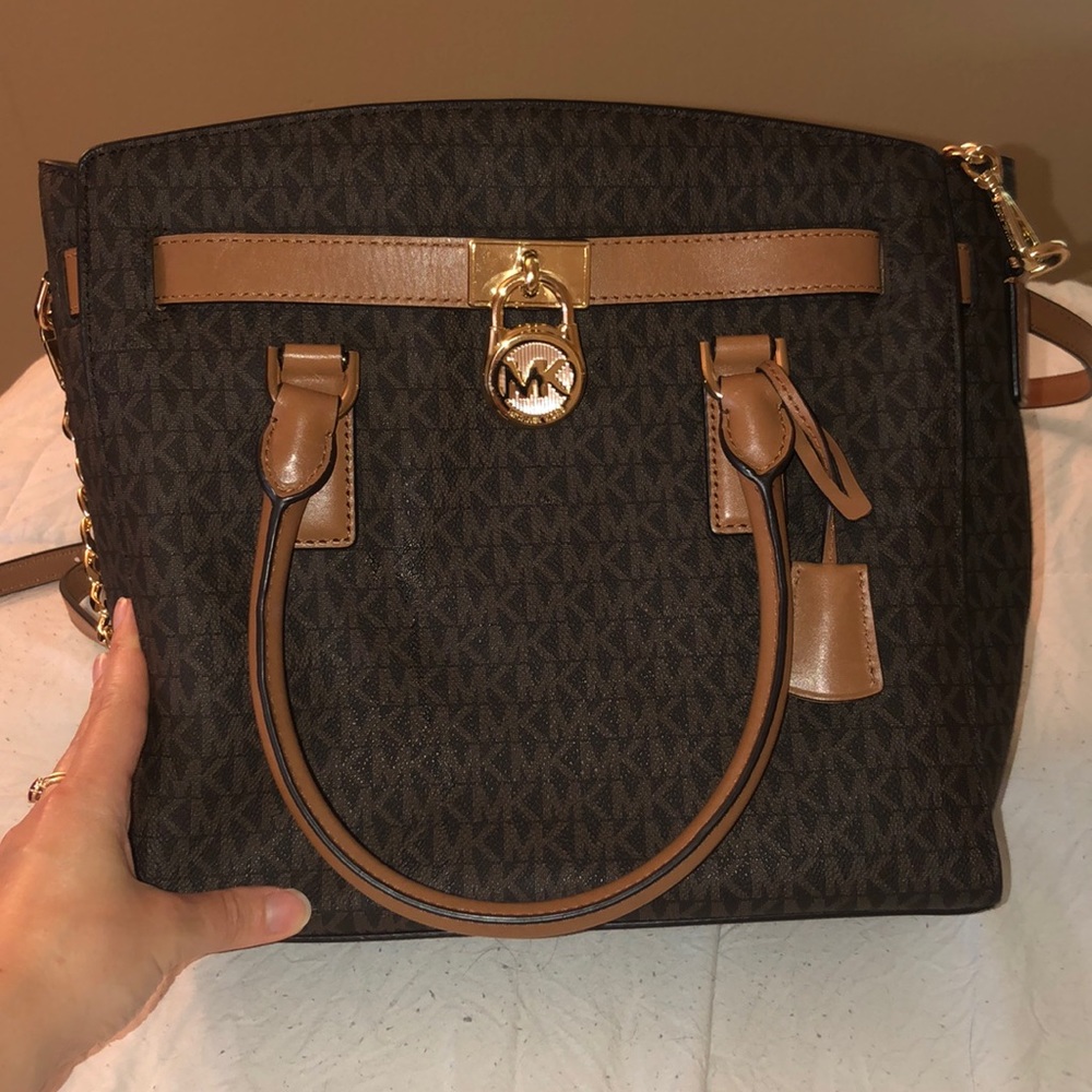 Michael Kors Shoulder Bag